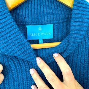Alice Walk The Alpaca Sweater in peacock, size S